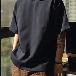 Camiseta de algodón para hombre, logotipo personalizado, bordado impreso, Boxy Fit, cuello redondo, hombros caídos, corte holgado, Jersey de tela de talla grande - Product Image 3