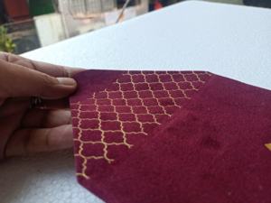 Enveloppes en papier floqué velours sur mesure avec estampage à chaud, adaptées aux papeteries de mariage et aux concepteurs d'invitations - Product Image 6