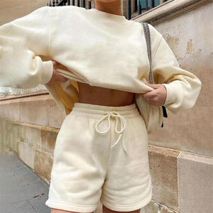 ชุดเสื้อมีฮู้ดทรงโอเวอร์ไซส์สำหรับผู้หญิงชุดวิ่งออกกำลังกายขาสั้นมีฮู้ดแขนยาวสองชิ้นโลโก้ออกแบบได้ตามต้องการ - Product Image 6