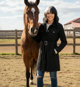 Veste en daim pour femme, vente chaude, confortable, toucher doux, coupe ajustée, design tendance, vêtements d'extérieur, style tendance automne-hiver, style urbain - Product Image 5