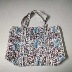 Magnifique sac de week-end de luxe fait main imprimé feuilles, en coton matelassé, grande capacité, durable, prix de gros - Product Image 1
