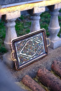 Plateau de service en cuivre pur imprimé de haute qualité avec conception de mandala pour une utilisation en cuisine au prix de gros par AALIYAN IMPEX - Product Image 3