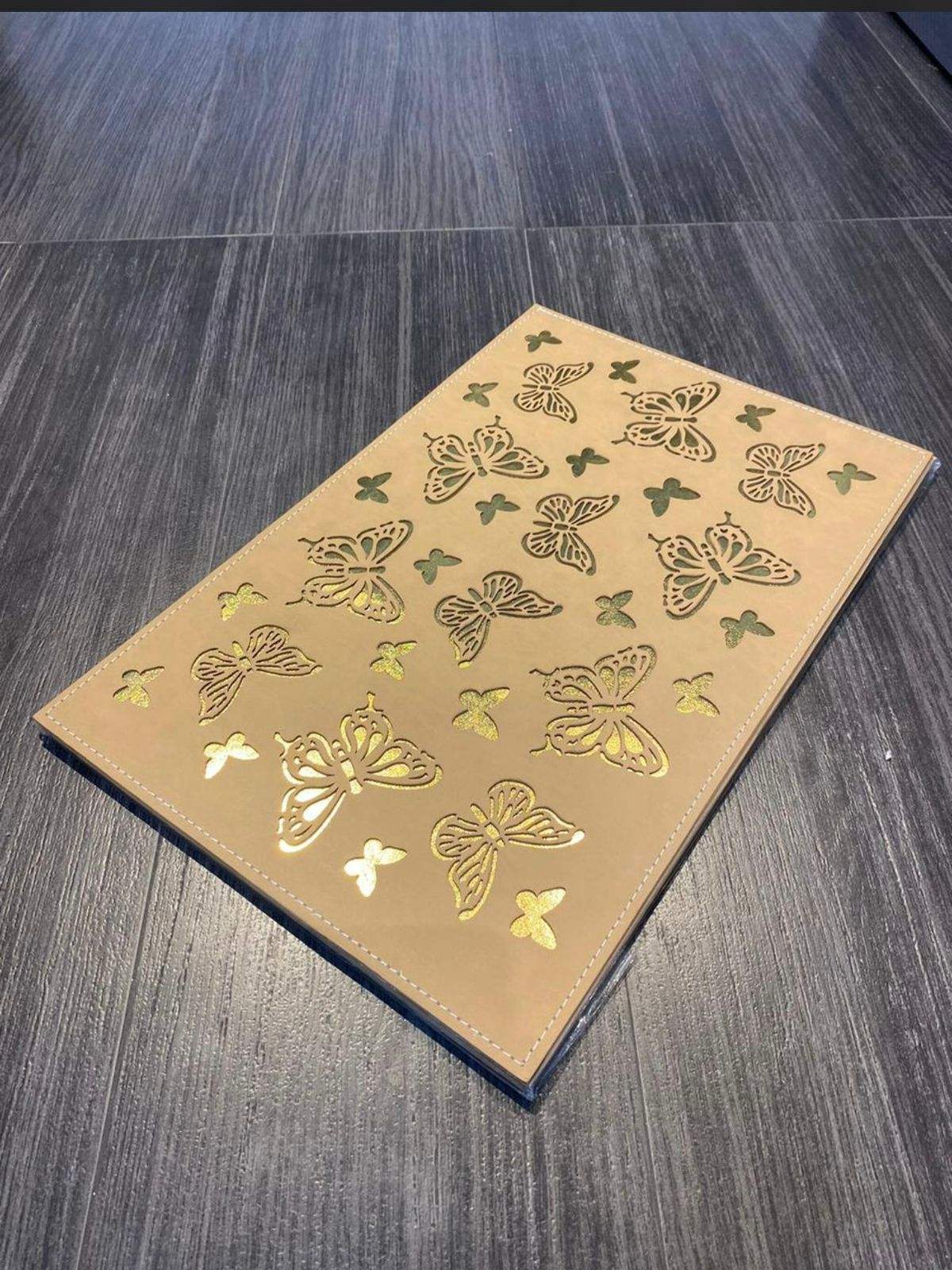 เช่นเดียวกับรูป