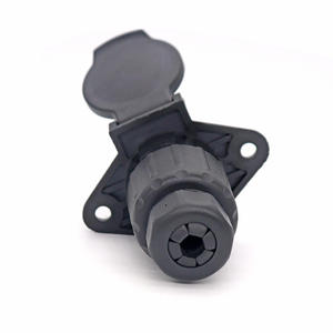 ISO 1185 <span class=keywords><strong>remorque</strong></span> pièces électriques 24N <span class=keywords><strong>7</strong></span> broches 24V <span class=keywords><strong>prise</strong></span> en plastique mâle femelle pour <span class=keywords><strong>remorque</strong></span> de camion robuste HGV - Product Image 5