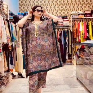 DEPORTE DE FIESTA DE DISEÑADOR IMPRESIÓN DIGITAL KAFTAN CON PENT - Product Image 1