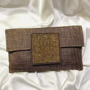 Bolso de mano de diseñador hecho a mano para mujer, bolso de mano de estilo étnico nupcial para boda, embragues exclusivos para eventos especiales - Product Image 1