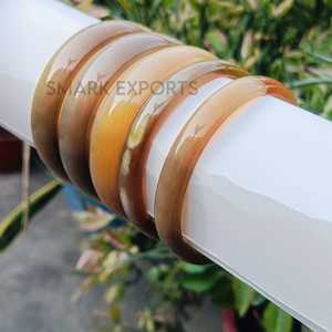 Bracelets en corne de buffle polie faits à la main, légers, durables, élégants, accessoires de mode pour femmes - Product Image 2