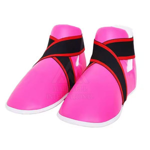 รองเท้าคาราเต้ฝึกน้ำหนักเบาสวมใส่สบายมาใหม่ - Product Image 1