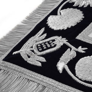 Tablier maçonnique MASTER BLUE LODGE personnalisable, broderie à la main, velours argenté, cuir, aimant, luxe, tissu à coudre - Product Image 4