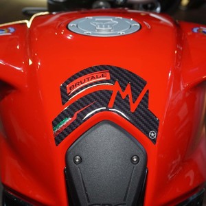 Adesivi 3D per protezione serbatoio compatibili con MV Agusta Brutale 800 2016-2021, tipo Tank Pad per moto - Product Image 1