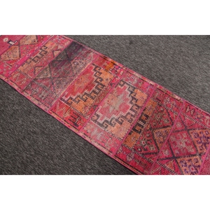 Tapis turc patchwork 2,5x9,2 pieds, tapis vintage, tapis géométrique rose - Product Image 4