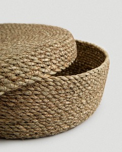 กล่องเก็บของทรงกลมทำจากหญ้าทะเล พร้อมฝาปิด งานแฮนด์เมด เป็นมิตรกับสิ่งแวดล้อม ของตกแต่งบ้านจากธรรมชาติ ขายส่งจากเวียดนาม - Product Image 6