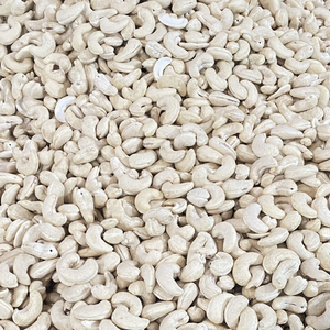 Proveedor Confiable de Vietnam, Anacardos Comestibles de Alta Calidad W320, Anacardos Crudos con 24 Meses de Vida Útil, Exportados a Estados Unidos, Unión Europea, Medio Oriente, Santiago - Product Image 1