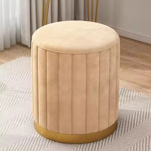 Taburete Otomano Multifuncional de Terciopelo con Tapizado Acolchado, Estilo Moderno y Elegante para Dormitorio, Ideal para Bodas - Product Image 5