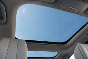 2023 Mercedes-Benz Classe E E 350 Sièges en cuir à entraînement AWD avec moteur turbo à direction gauche - Product Image 4