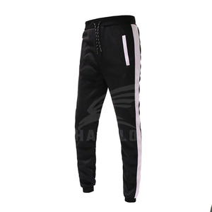 Ensemble de survêtement décontracté pour homme en coton 100% personnalisable avec fermeture éclair, doublure en polaire, séchage rapide et respirant - Product Image 3