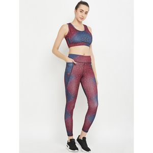 Haute qualité dernier velours survêtement survêtements femmes imprimé fleuri élégant survêtement combinaisons Gym entraînement porter hauts courts - Product Image 6