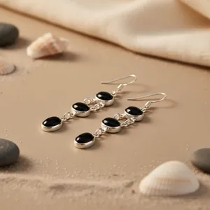 Pendientes Colgantes de Plata de Ley 925 con Baño de Oro y Ónix Negro en Forma de Gota de Agua para Joyería de Boda para Mujer - Product Image 1
