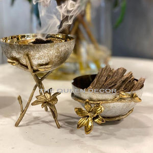 Brûleur en alliage d'or Artisanat Maison Hôtel Décoration Brûleur d'encens Réchaud à encens Arabe Bakhoor Brûleur d'encens de luxe - Product Image 4