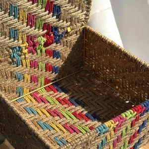 Panier polyvalent en jute et coton avec couvercle Carré Multicolore Organisateur de rangement de bijoux et de maquillage Écologique Durable OEM - Product Image 2