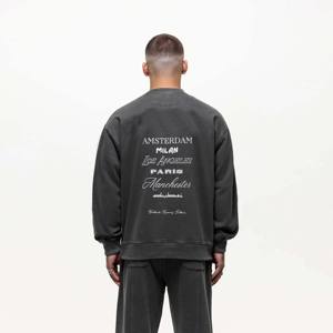 Sweat-shirt gris lavé à la mode avec tissu doux et coupe décontractée parfait pour le style et la superposition de tous les jours - Product Image 2