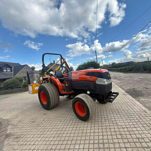 รถแทรกเตอร์ล้อยางขนาดเล็ก Kubota L5040 52 แรงม้า ขับเคลื่อน 4 ล้อ พร้อมเครื่องยนต์ใหม่ ปั๊มเกียร์ กำลังขับเคลื่อน 20-200 แรงม้า - Product Image 1