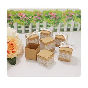Scatola di caramelle in carta Kraft per matrimonio in stile europeo forniture per matrimonio nastro di consegna scatola di caramelle in pizzo bianco