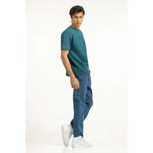 T-shirt en coton molletonné épais à manches courtes pour homme, coupe décontractée, col rond, avec logo personnalisé en relief – Vente en gros OEM/ODM pour marques privées - Product Image 4