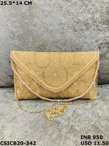 กระเป๋าคลัทช์สุดหรูสำหรับเจ้าสาวกระเป๋าตอนเย็นสไตล์ชาติพันธุ์ที่ทำด้วยมือเป็นเครื่องประดับที่สมบูรณ์แบบสำหรับเจ้าสาวที่กำลังมองหาสไตล์และเสน่ห์ทางวัฒนธรรม - Product Image 3