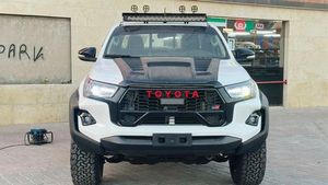 New/Used 2017 Toy ota Hil ux GR SPORTS Transmission SUV/Crossover Four Wheel <b>Drive</b> - Product Image 6