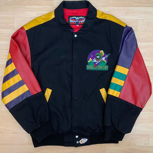 แจ็คเก็ตหนังผู้ชายสีสันโดดเด่น ดีไซน์น่าสนใจ สินค้ามาใหม่ ผลิตในปากีสถาน ราคาล่าสุด ทรงสปอร์ต คอตั้ง เป็นมิตรต่อสิ่งแวดล้อม - Product Image 1