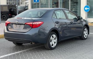 2018 Toyota Corolla LHD essence hybride boîte de vitesses manuelle sièges en tissu roue avant de croisière utilisé Aspire Hilux Camry pick-up Van Bus - Product Image 4