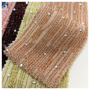 Kain Jacquard Lurex Benang Emas Poliester 100% YX1287 180gsm <span class=keywords><strong>2</strong></span> Yard Dengan Berlian 3D Perak Untuk Pakaian Wanita - Product Image 3