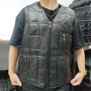 2025 véritable peau de mouton en cuir véritable gilet hommes noir gilet mâle sans manches veste épais moto gilet Multi poche fermeture éclair - Product Image 6