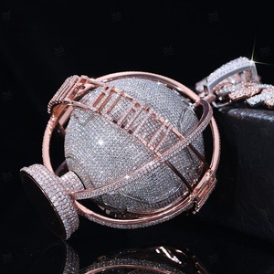 Collar con Colgante de Mapa Mundial en Oro Rosa con Diamantes, Diseño Hip Hop 3D con Incrustaciones de Moissanita VVS, Acabado Chapado en Oro para Fiestas - Product Image 3