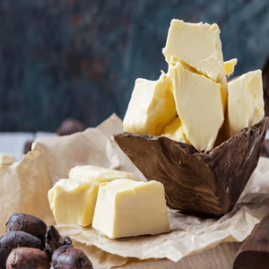 Beurre de cacao brut non raffiné biologique pour les soins de la peau, le traitement des cheveux, le baume à lèvres et les formulations cosmétiques | Approvisionnement en gros OEM - Product Image 2