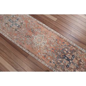 Tapis turc 2,1x9,4 pieds, motif géométrique orange avec éléments floraux - Product Image 2