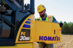 EN VENTA: NUEVA EXCAVADORA KOMATSU PC30MR-5 E1 DE 3 TONELADAS CON BAJO CONSUMO DE COMBUSTIBLE. DISPONIBLE EN STOCK - Product Image 2