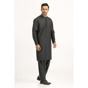 Trajes de Corte Recto y Ajuste Regular SK-PSD-S25-028 con Estilo Simple y Elementos de Moda - Product Image 1