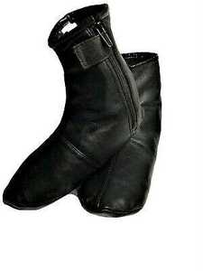 OEM Wholesale Leather <b>Socks</b> Custom Logo Premium Leather Comfortable Fit Designed For Riding Outdoor Touring And Work Use - Product Image 3