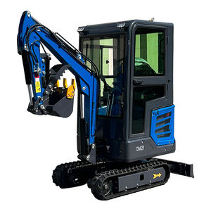 Miniexcavadora de 1-2 Toneladas Kubota D722 Diésel con Pulgar Hidráulico y Función de Ala Lateral - Product Image 1