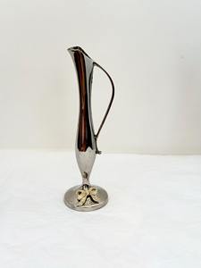 Jarrón Estilo Jarrón con Acabado Plateado, Perfecto para Arreglos Botánicos, Exhibición de Plantas de Interior y Esquinas Decorativas, de la India - Product Image 3