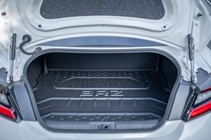 BRZ tS 2025 ~1,600 Millas, Transmisión Manual de 6 Velocidades, Sin Modificar - Product Image 6