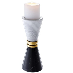 Support en métal doré de conception faite à la main de tendance supérieure bougeoir votif de marbre blanc bougeoir de lumière de thé de finition brillante - Product Image 1