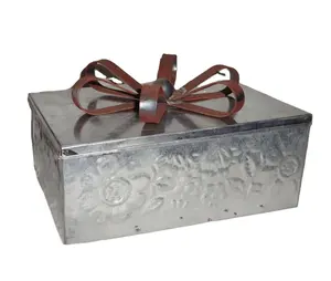 Storage Box Used for clothe carry Jewelry Carry Storage box Silver color modern design Metal Jewelry Accessories Gift And Crafts