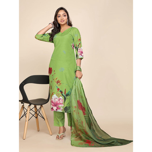 Ensemble Kurti en coton à impression numérique de haute qualité avec pantalon et Dupatta pour les fêtes d'hiver et d'été disponibles en gros en vrac - Product Image 1