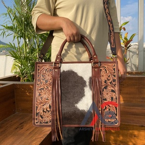 กระเป๋าถือหนังแบบตะวันตกกระเป๋าถือสะพายข้างสำหรับผู้หญิงกระเป๋าหนังแท้สำหรับใส่แล็ปท็อป - Product Image 1