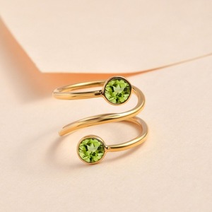 Joyería elegante del anillo del peridoto del oro 18K de la buena calidad para la prosperidad o la curación y la energía del Chakra del corazón disponible para la venta - Product Image 4