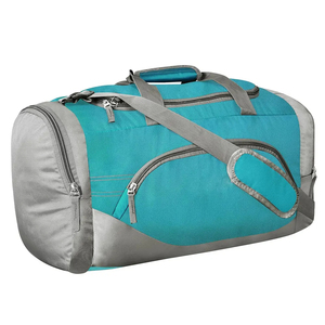 Sac de sport Weekender imperméable et écologique avec plusieurs poches de rangement - Product Image 4