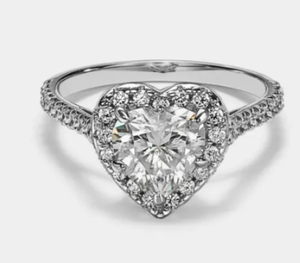 Bague en diamant moissanite en forme de cœur, argent sterling 925, cadeau pour elle - Product Image 1